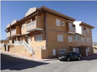 Casa adosada en venta en Fortuna