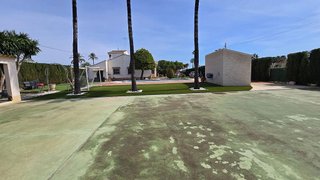 Chalet en venta en Algorós - El Derramador en Elche