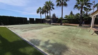 Chalet en venta en Algorós - El Derramador en Elche