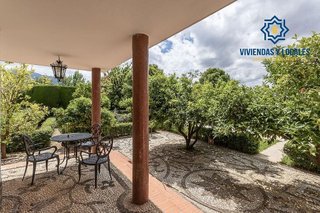 Chalet en venta en Huétor Vega