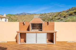 Casa adosada en venta en Los Pacos en Fuengirola