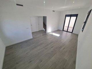 Casa adosada en venta en Quintanar de la Orden