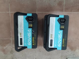 2 Baterías Super Soco 60V 45Ah + Cargador