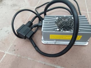 2 Baterías Super Soco 60V 45Ah + Cargador