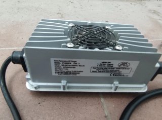 2 Baterías Super Soco 60V 45Ah + Cargador
