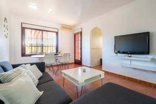 Casa adosada en venta en La Siesta - El Salado - Torreta en Torrevieja