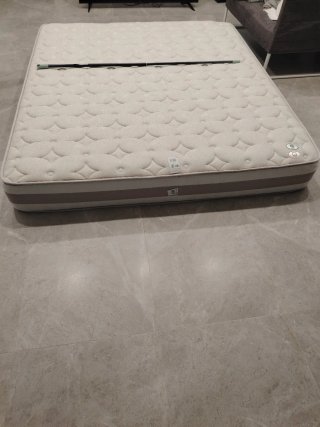 Colchón 180x200 cm como nuevo,costaba 360€poco uso