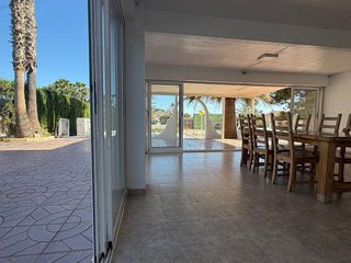 Chalet en venta en Peña de las Águilas en Elche