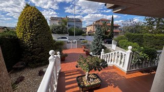 Chalet en venta en El Esparragal en Murcia