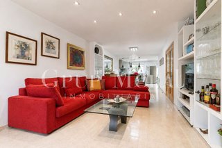 Casa adosada en venta en Mestral en Reus