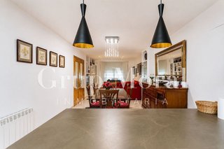 Casa adosada en venta en Mestral en Reus