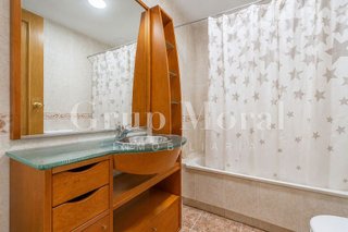 Casa adosada en venta en Mestral en Reus