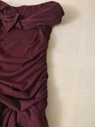 Vestido morado manga larga