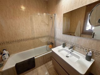 Ático en venta en Zona el Higuerón en Benalmádena