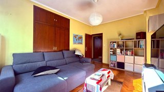 Piso en venta en As Lagoas en Ourense