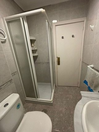 Piso en venta en As Lagoas en Ourense