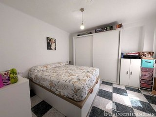 Piso en venta en Linares