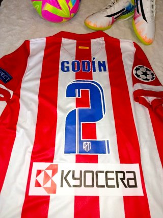 Camiseta Atlético de Madrid 2013-2014.  Godin N°2
