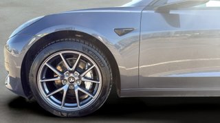 Tesla Model 3 RWD 208 kW (283 CV)