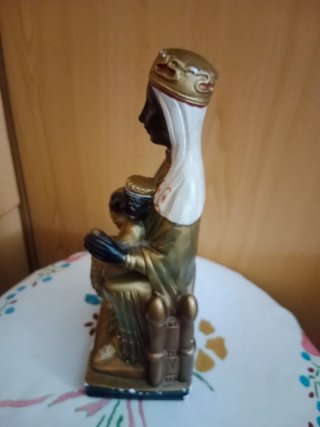 Figura Virgen Negra con Niño