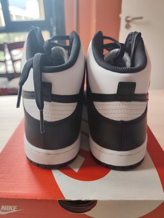 Zapatillas Nike Dunk High Blanco y Negro