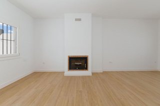 Casa adosada en venta en Campillos