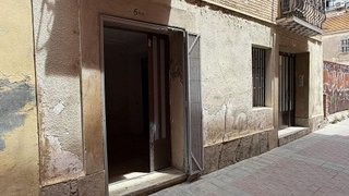 Local comercial en alquiler en Arrabal en Zaragoza
