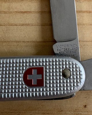 Navaja Victorinox Pioneer Aluminio