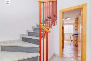 Casa adosada en venta en Ogíjares
