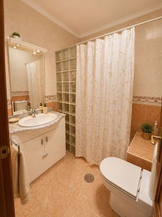 Casa adosada en venta en Los Molinos - Villa Blanca en Almería