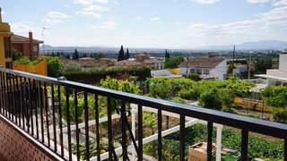 Chalet en venta en Cájar