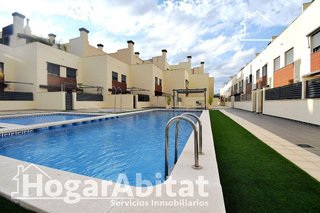 Casa adosada en venta en Norte en Castellón de la Plana