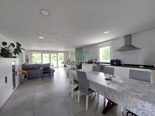Chalet en venta en Barbadás
