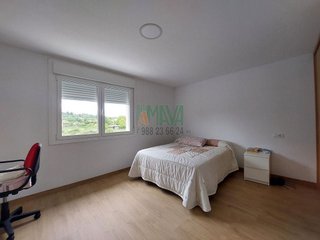 Chalet en venta en Barbadás