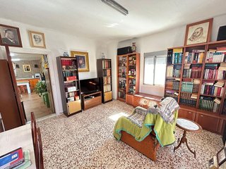 Chalet en venta en Crevillent