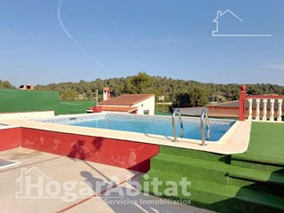 Chalet en venta en Vilamarxant