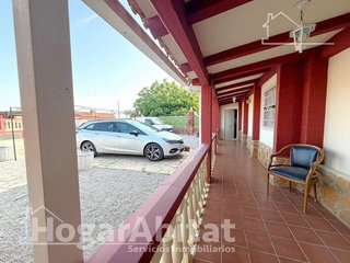 Chalet en venta en Vilamarxant