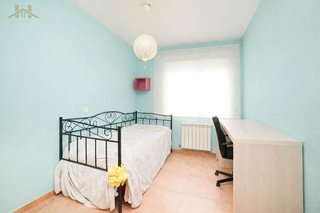 Casa adosada en venta en Las Lomas en Seseña