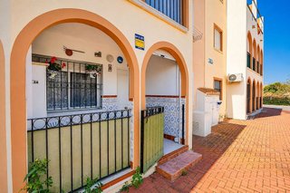 Casa adosada en venta en  El Acequión - Los Naúfragos en Torrevieja