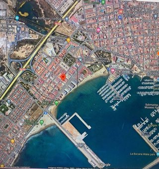 Casa adosada en venta en  El Acequión - Los Naúfragos en Torrevieja