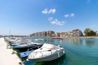 Casa adosada en venta en  El Acequión - Los Naúfragos en Torrevieja