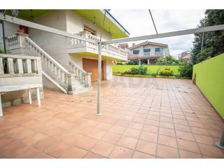 Casa en venta en Redondela