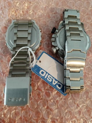 Lote 2 relojes Casio digital y Pagani Edifice.
