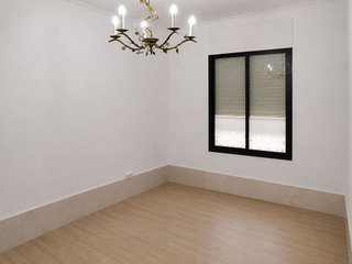 Piso en venta en La Torrassa en Hospitalet de Llobregat, L´