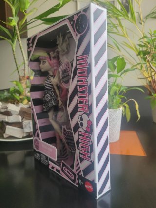 Monster High Rochelle Goyle Creeproduction