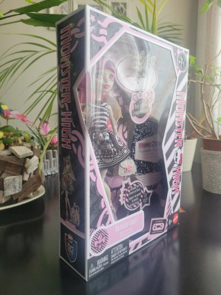 Monster High Rochelle Goyle Creeproduction