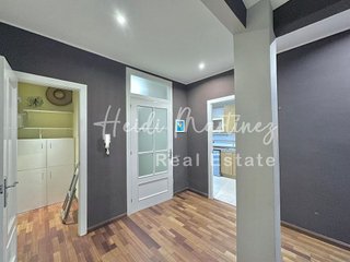 Chalet en venta en Molins de Rei
