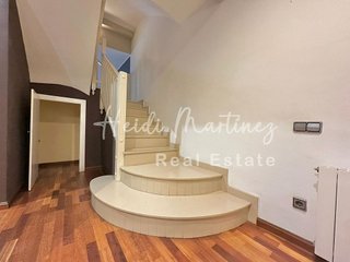 Chalet en venta en Molins de Rei