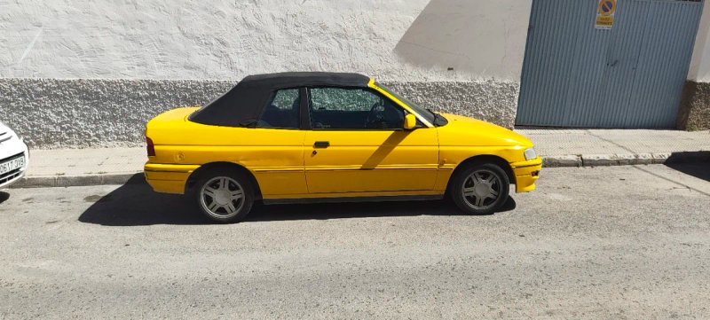 Ford Escort 1992 - foto 1