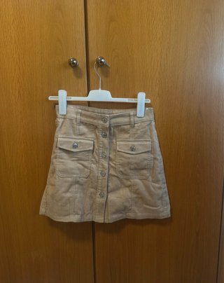 Falda de pana beige